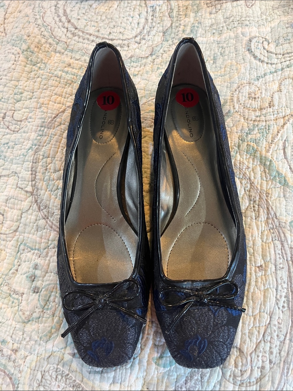 Bandolino Navy Lace-Pattern Low-Healed Pumps  with Bow Trim